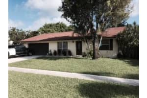 6261 Plains Dr, Lake Worth, FL 33463, Sold 11/17/15