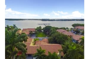 30 Via Lago, Boynton Beach, FL 33435, Sold 02/29/16
