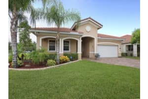 6820 Osage Cir, Greenacres, FL 33413, Sold 12/14/15
