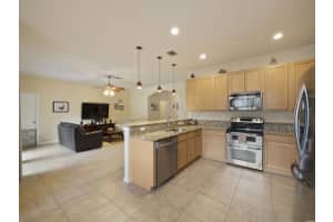 6820 Osage Cir, Greenacres, FL 33413, Sold 12/14/15