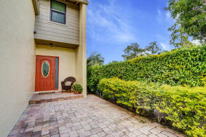 1982 Canterbury Cir, Wellington, FL 33414, Sold 12/02/15