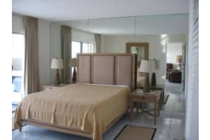 907 Marina Dr, North Palm Beach, FL 33408, Sold 03/10/16