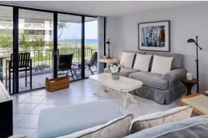 3200 S Ocean Blvd APT B202, Palm Beach, FL 33480, Sold 11/25/15