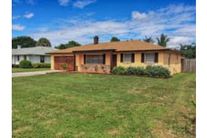 4355 Brandon Dr, Delray Beach, FL 33445, Sold 11/02/15