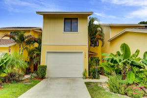 1599 Woodbridge Lakes Cir, West Palm Beach, FL 33406, Sold 12/30/15