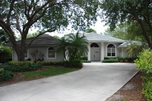 5012 Whispering Hollow, Palm Beach Gardens, FL 33418, Sold 12/01/15