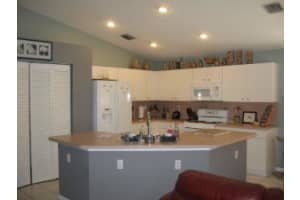 1441 Fairway Cir, Greenacres, FL 33413, Sold 04/19/16