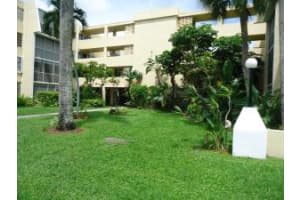 940 NE 199th St #3p, Miami, FL 33179, Sold 12/22/15