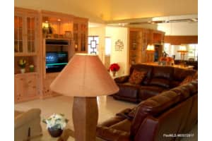 2632 Mohawk Cir, West Palm Beach, FL 33409, Sold 07/29/16