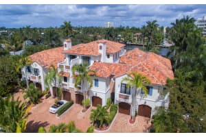 825 NE 1st St, Delray Beach, FL 33483, Sold 12/21/16