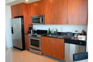 315 NE 3rd Ave, Fort Lauderdale, FL 33301, Sold 01/25/16