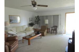 7213 E Oakridge Cir, Lantana, FL 33462, Sold 11/30/15