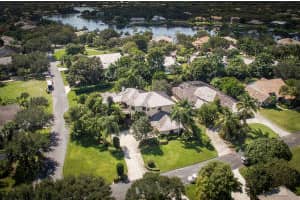 18216 SE Ridgeview Dr, Tequesta, FL 33469, Sold 03/30/16