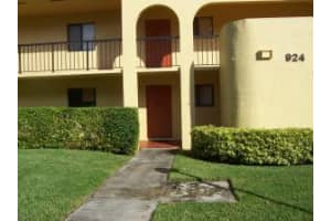 924 SW 9th St Cir, Boca Raton, FL 33486, Sold 04/20/16