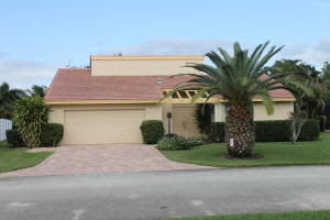 7039 NW 3rd Ave, Boca Raton, FL 33487, Sold 12/28/16