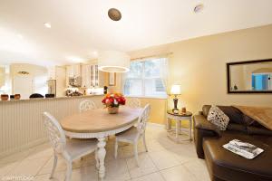 16055 Sims Rd, Delray Beach, FL 33484, Sold 12/16/15