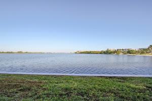 2720 S Ocean Blvd, Palm Beach, FL 33480, Sold 01/29/16