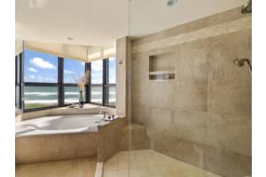 3120 S Ocean Blvd, Palm Beach, FL 33480, Sold 06/24/16