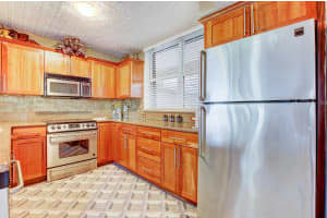 2565 S Ocean Blvd, Highland Beach, FL 33487, Sold 01/04/16