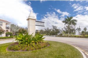 8340 NW 7th Ct, Boca Raton, FL 33487, Sold 12/07/16