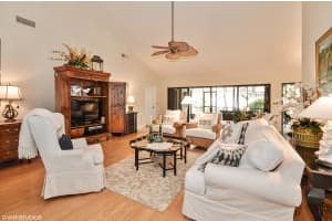 2645 Mohawk Cir, West Palm Beach, FL 33409, Sold 05/02/16