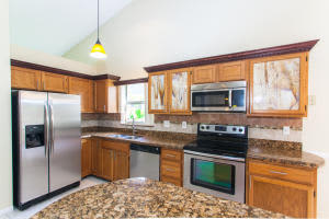 1071 New Parkview Pl, Haverhill, FL 33417, Sold 02/19/16