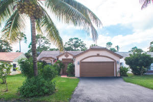 1071 New Parkview Pl, Haverhill, FL 33417, Sold 02/19/16