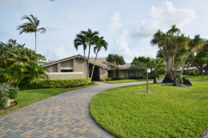 5209 Estates Dr, Delray Beach, FL 33445, Sold 04/01/16