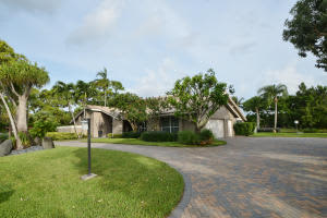 5209 Estates Dr, Delray Beach, FL 33445, Sold 04/01/16