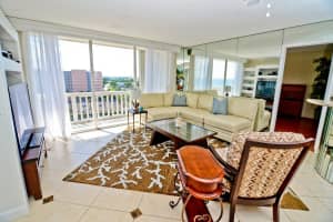 3570 S Ocean Blvd, South Palm Beach, FL 33480, Sold 08/28/17