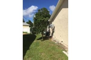 1039 NW 16th St, Stuart, FL 34994, Sold 12/04/15