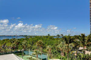 5280 N Ocean Dr, Riviera Beach, FL 33404, Sold 05/12/16