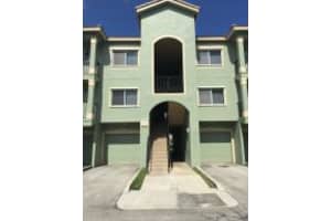 330 Crestwood Cir, Royal Palm Beach, FL 33411, Sold 01/25/16