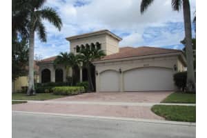 8676 Club Estates Way, Greenacres, FL 33467, Sold 01/21/16