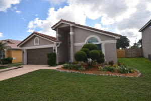 8656 Tourmaline Blvd, Boynton Beach, FL 33472, Sold 01/29/16