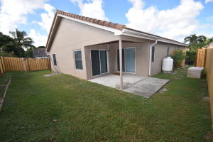 8656 Tourmaline Blvd, Boynton Beach, FL 33472, Sold 01/29/16