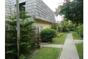 2359 Waterside Dr, Lake Worth, FL 33461, Sold 01/13/16