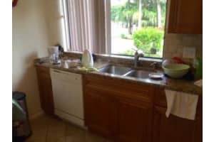 166 Sparrow Dr #5b, Royal Palm Beach, FL 33411, Sold 02/02/16