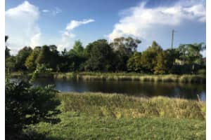 615 SW Glen Crest Way, Stuart, FL 34997, Sold 12/08/15