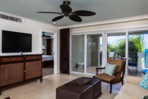 3500 Ocean Dr, Vero Beach, FL 32963, Sold 03/31/16