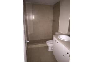 419 Executive Center Dr, West Palm Beach, FL 33401, Sold 12/18/15