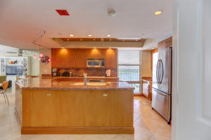 3901 S Flagler Dr, West Palm Beach, FL 33405, Sold 03/04/16