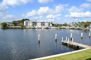 309 Lake Cir, North Palm Beach, FL 33408, Sold 04/01/16