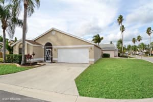 1471 Waterway Cove Dr, Wellington, FL 33414, Sold 01/22/16