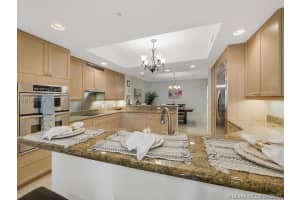 400 US-1, Jupiter, FL 33477, Sold 08/15/17