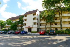 12524 Shoreline Dr, Wellington, FL 33414, Sold 03/02/16