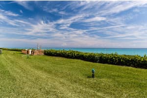 2660 S Ocean Blvd w102, Palm Beach, FL 33480, Sold 05/19/16
