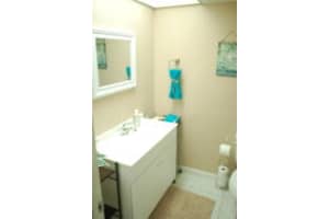 1290 SE Parkview Pl APT A3, Stuart, FL 34994, Sold 02/05/16
