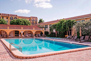 250 NE 20th St, Boca Raton, FL 33431, Sold 05/19/16