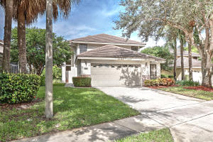 4765 Sherwood Forest Dr, Delray Beach, FL 33445, Sold 01/29/16